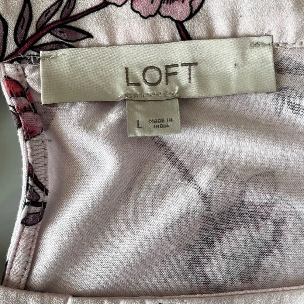 LOFT Floral Blouse Light Pink Purple Square Neckline Size Large Romantic